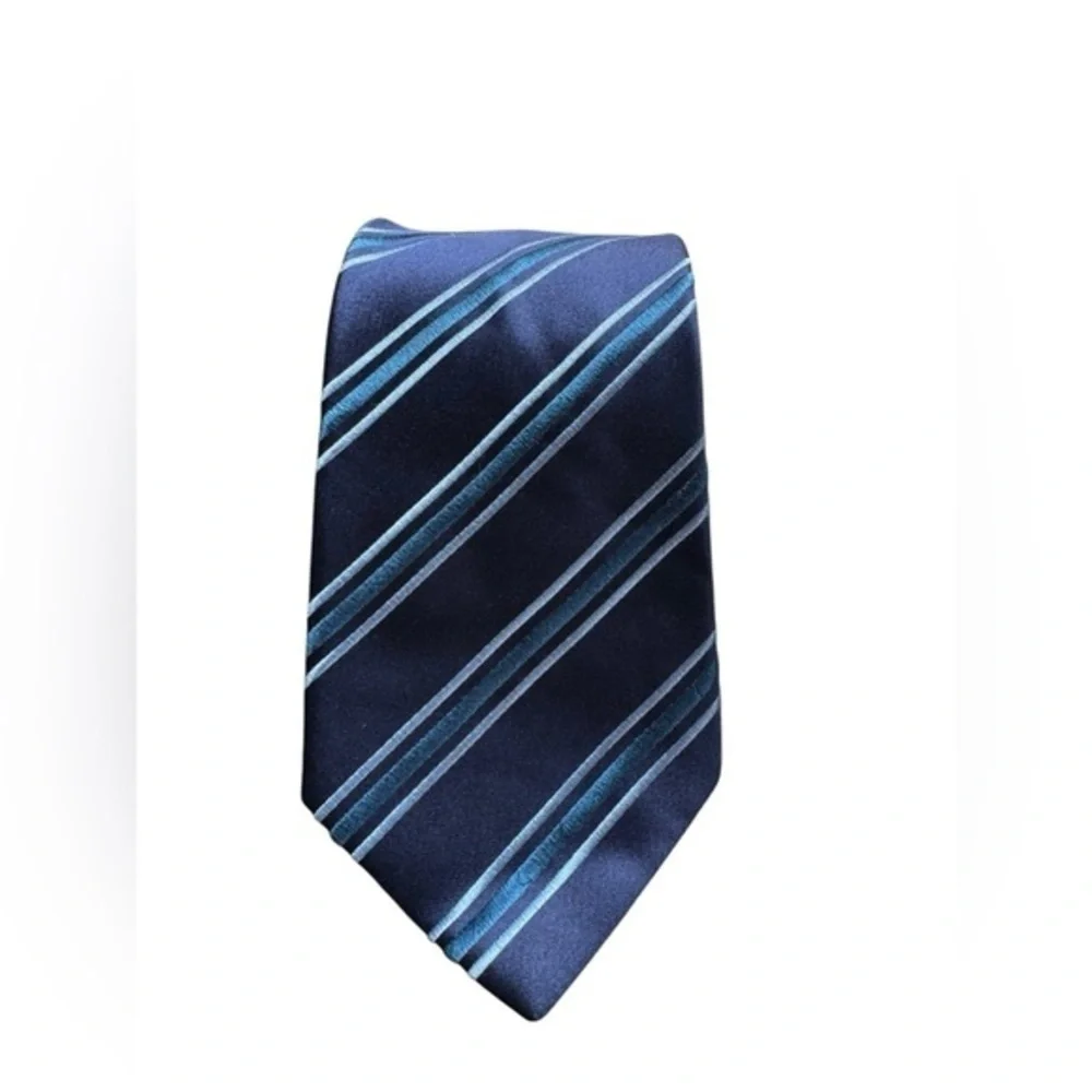 Banana Republic Made in Italy Navy Blue Striped Silk Tie Classic Style